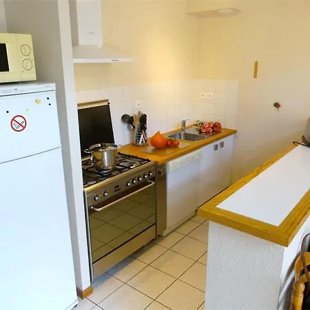 Maison Calme A Avec Jardin, Terrasse, Parking, Et Wifi - Fr-1-313-157 *