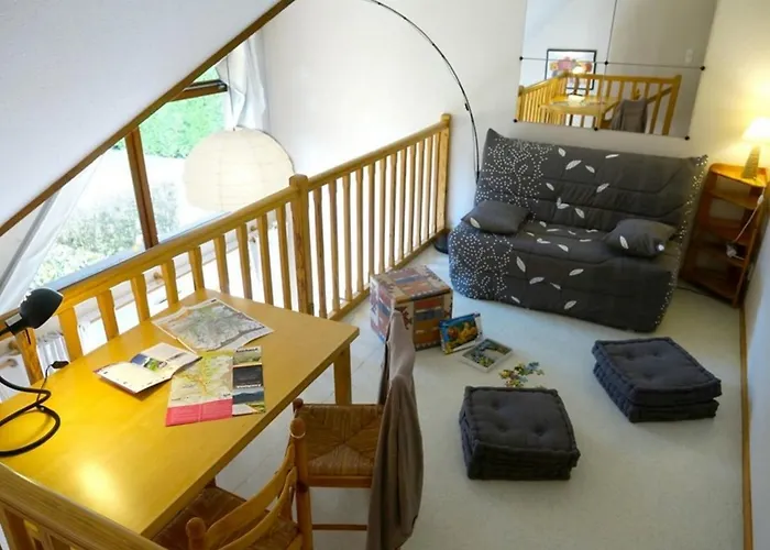 Maison Calme A Avec Jardin, Terrasse, Parking, Et Wifi - Fr-1-313-157